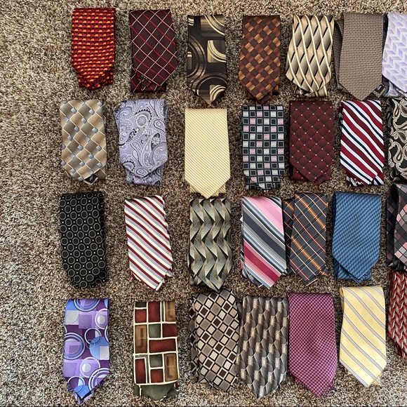 Men’s ties bundle - Picture 2 of 3